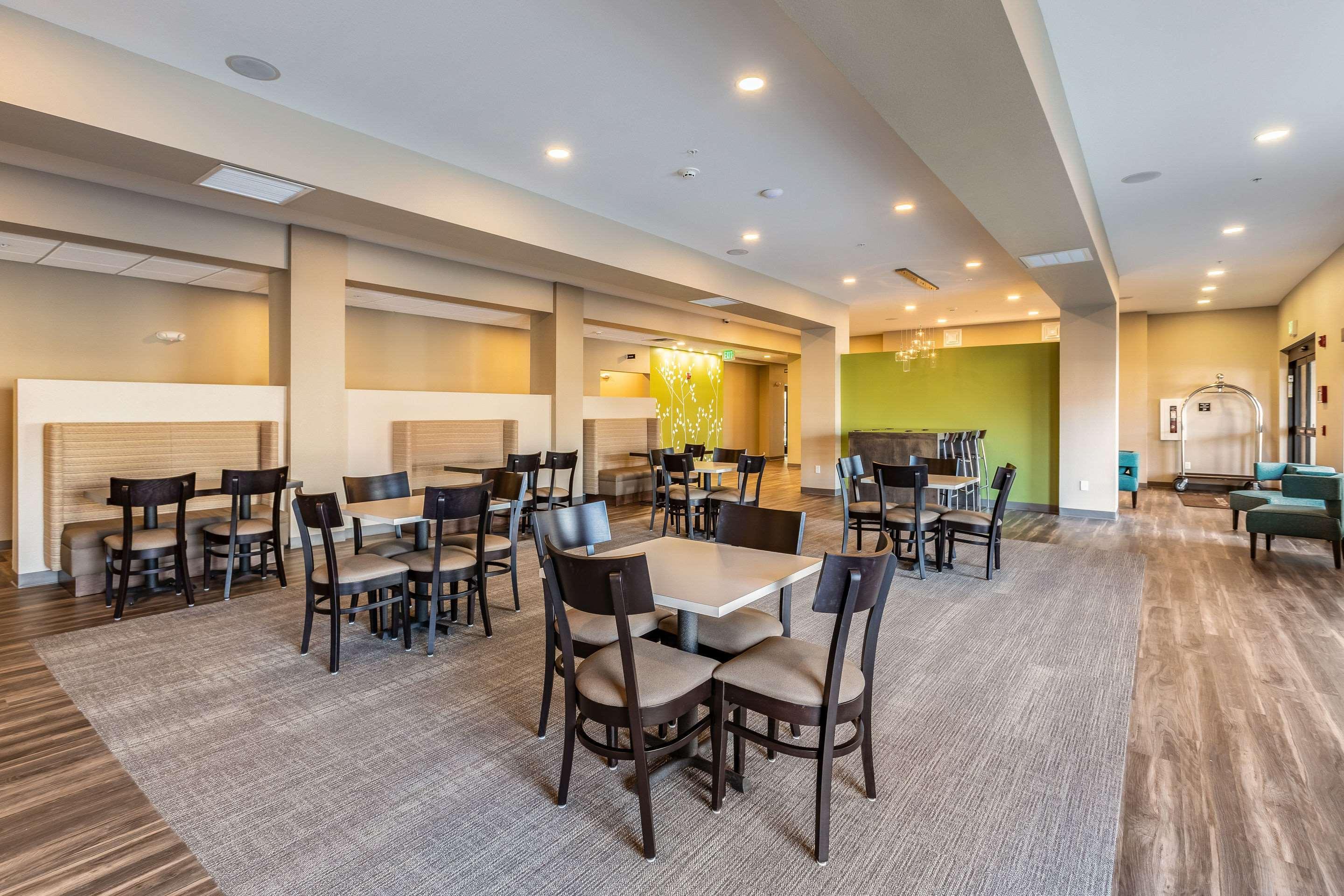 Sleep Inn & Suites Mt Hope Near Auction & Event Center Millersburg Dış mekan fotoğraf