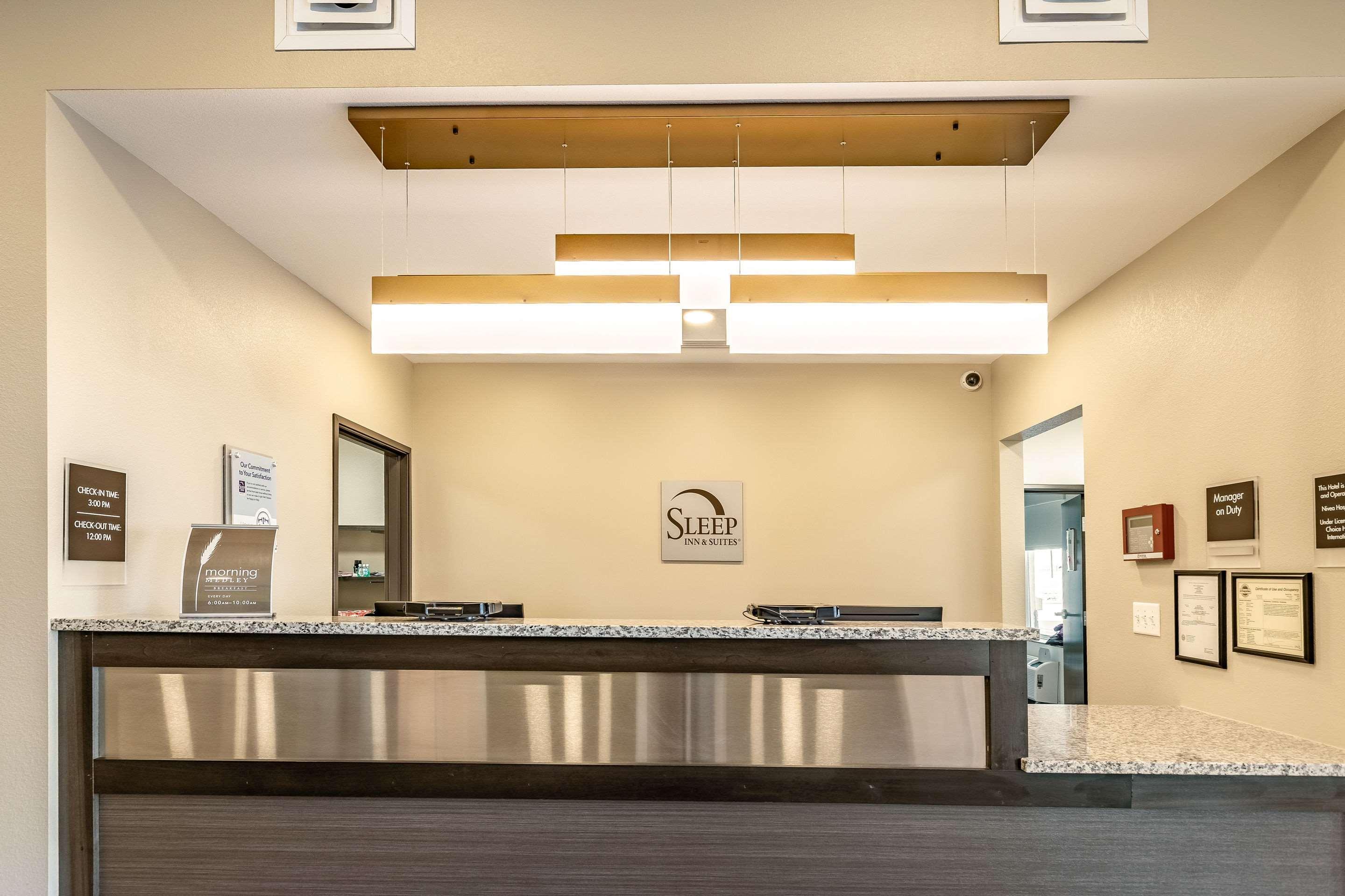 Sleep Inn & Suites Mt Hope Near Auction & Event Center Millersburg Dış mekan fotoğraf